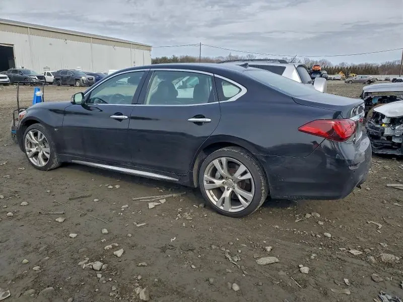 2018 INFINITI Q70L 3.7 LUXE  