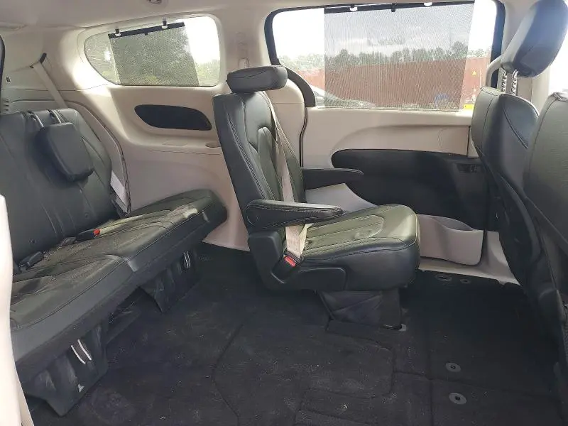 2017 CHRYSLER PACIFICA TOURING L  