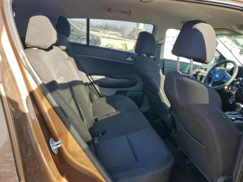 2017 KIA SPORTAGE LX  