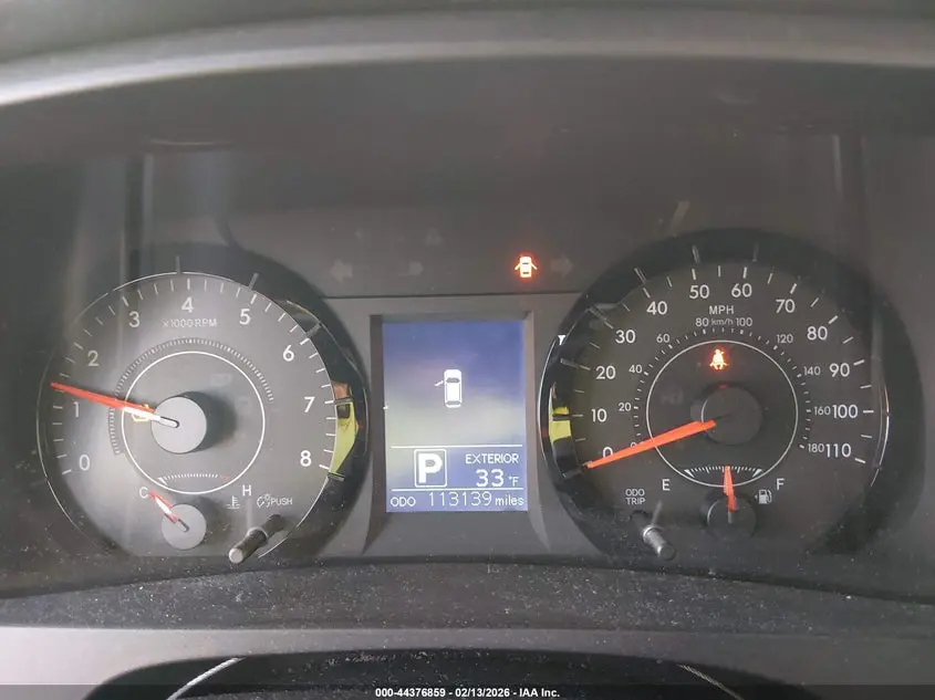 2017 TOYOTA SIENNA LE