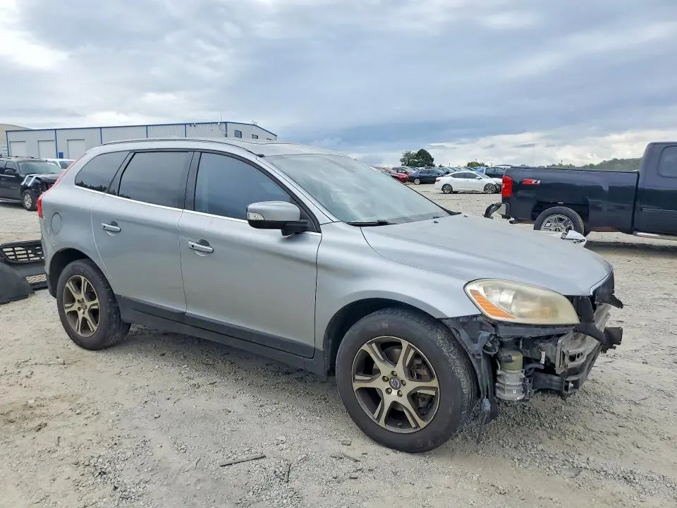 2012 VOLVO XC60 T6  