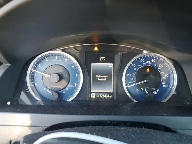 2015 TOYOTA CAMRY LE  