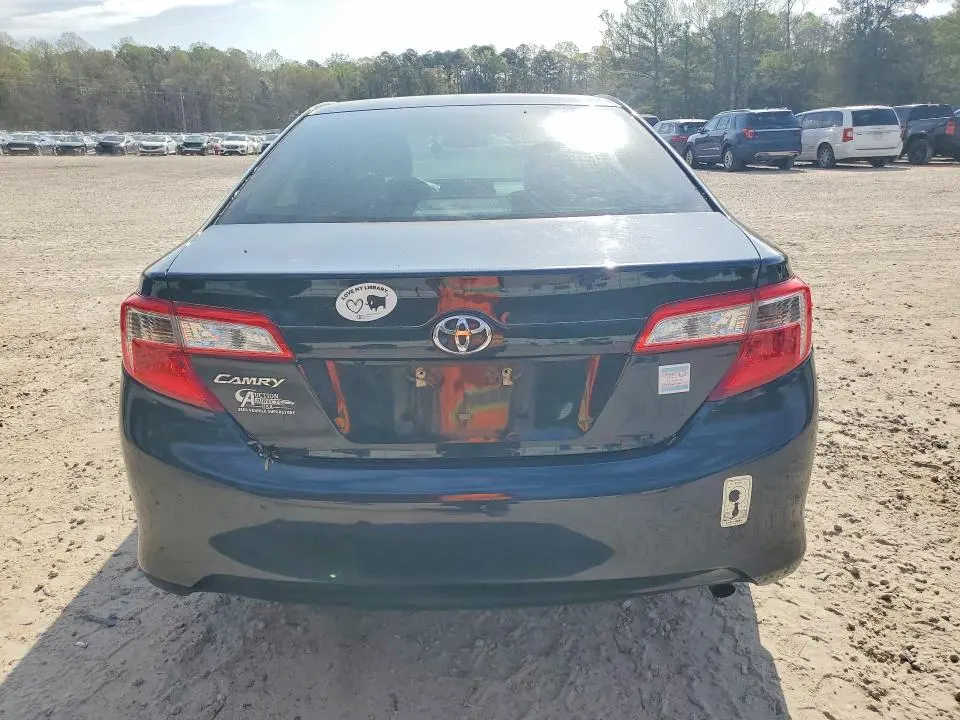 2014 TOYOTA CAMRY L  