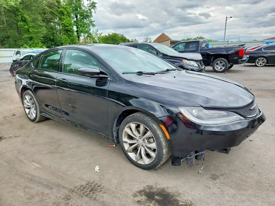 2015 CHRYSLER 200 S  
