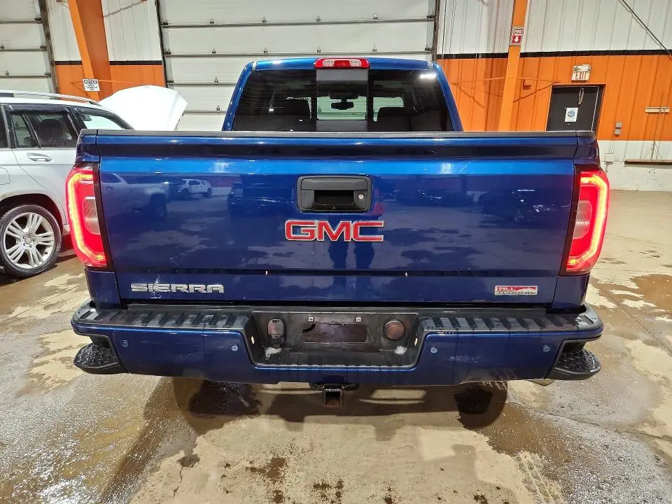 2017 GMC SIERRA K1500 SLT  