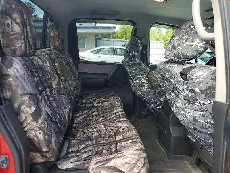 2012 NISSAN TITAN SV  