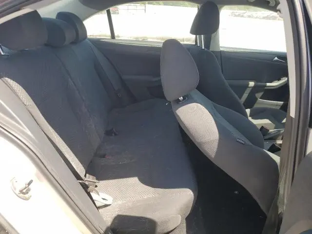 2012 VOLKSWAGEN JETTA BASE  