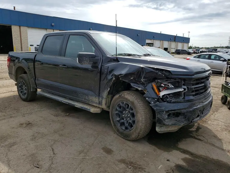 2025 FORD F150 XLT  