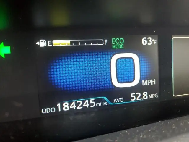2016 TOYOTA PRIUS   
