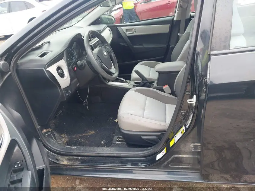 2017 TOYOTA COROLLA LE