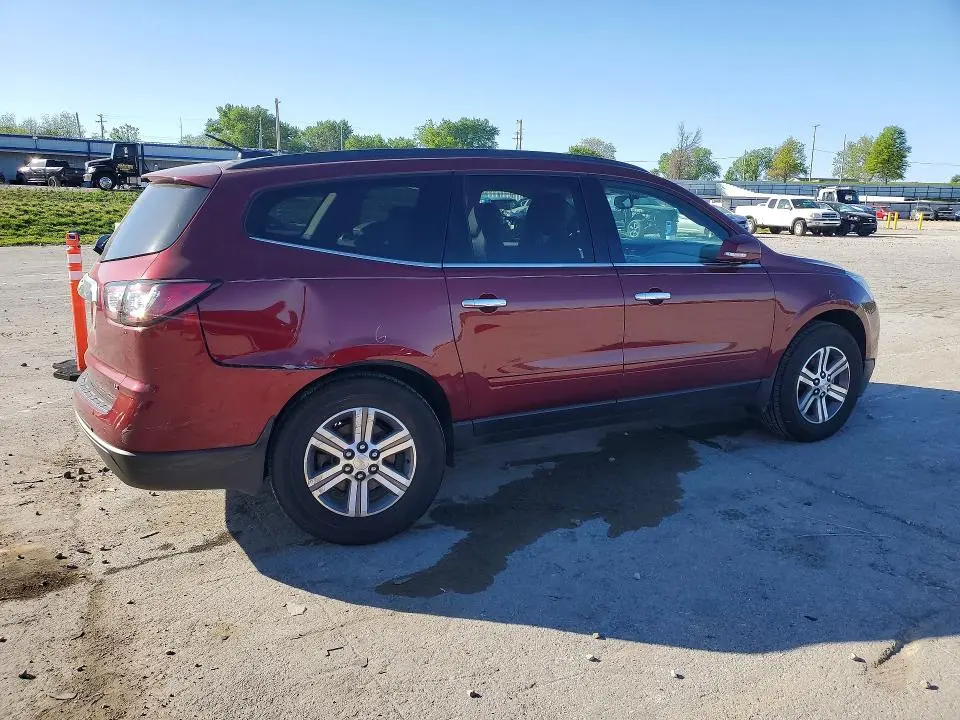 2017 CHEVROLET TRAVERSE LT  