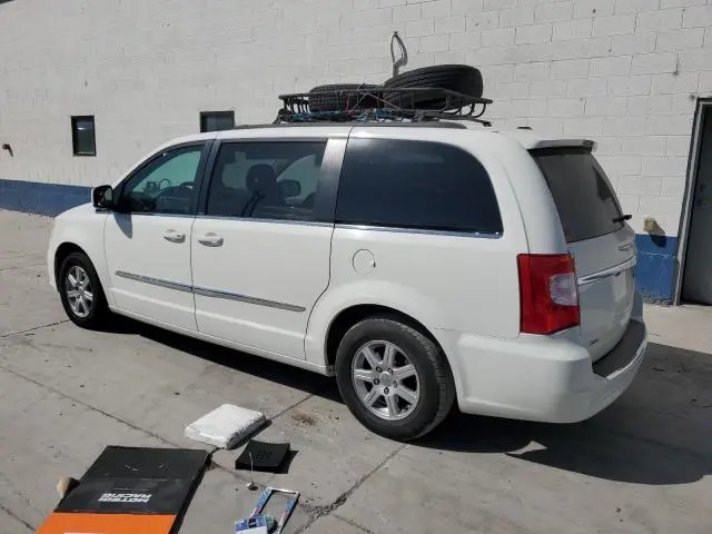 2013 CHRYSLER TOWN & COUNTRY TOURING  