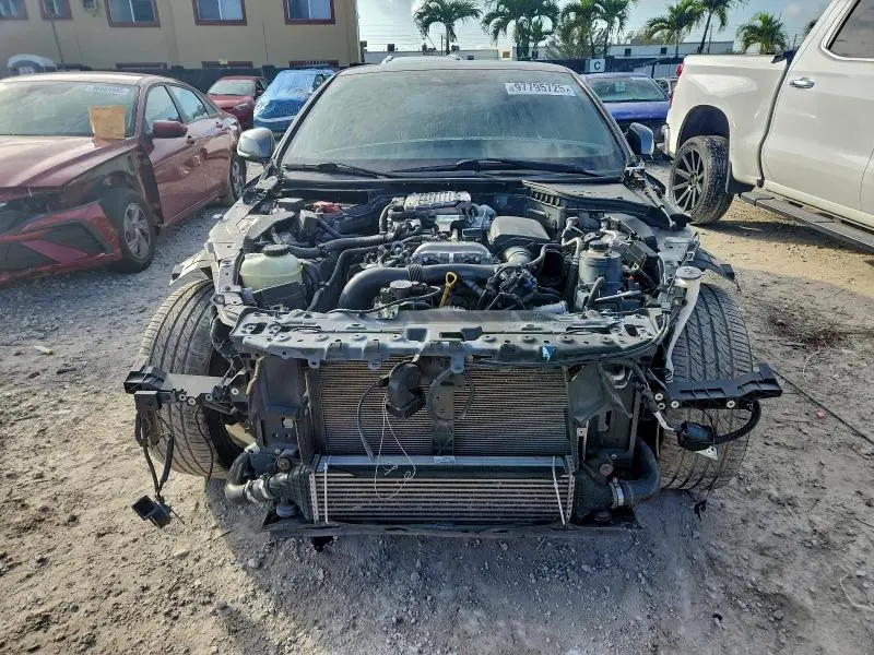 2017 INFINITI Q60 BASE  