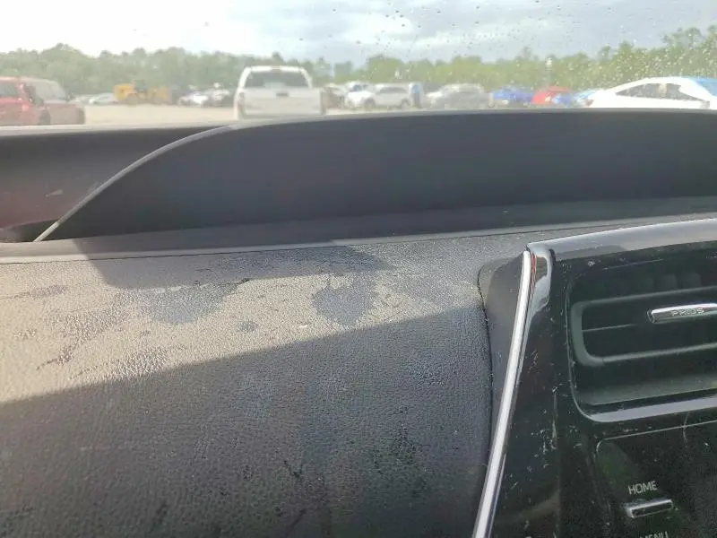 2021 TOYOTA PRIUS LE  