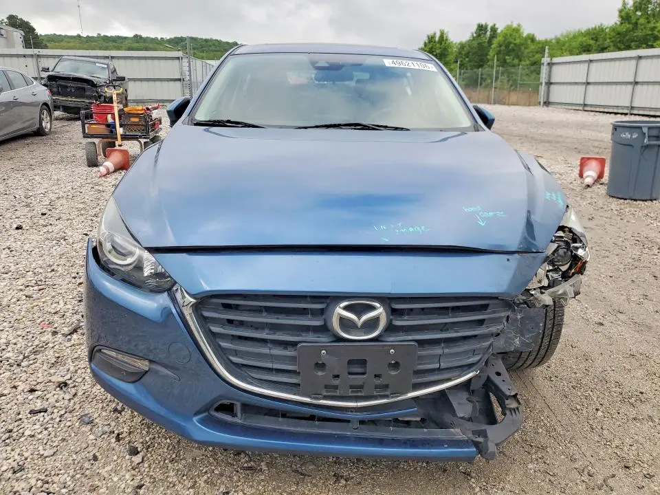 2018 MAZDA 3 TOURING  