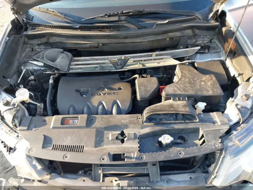 2016 MITSUBISHI OUTLANDER SE