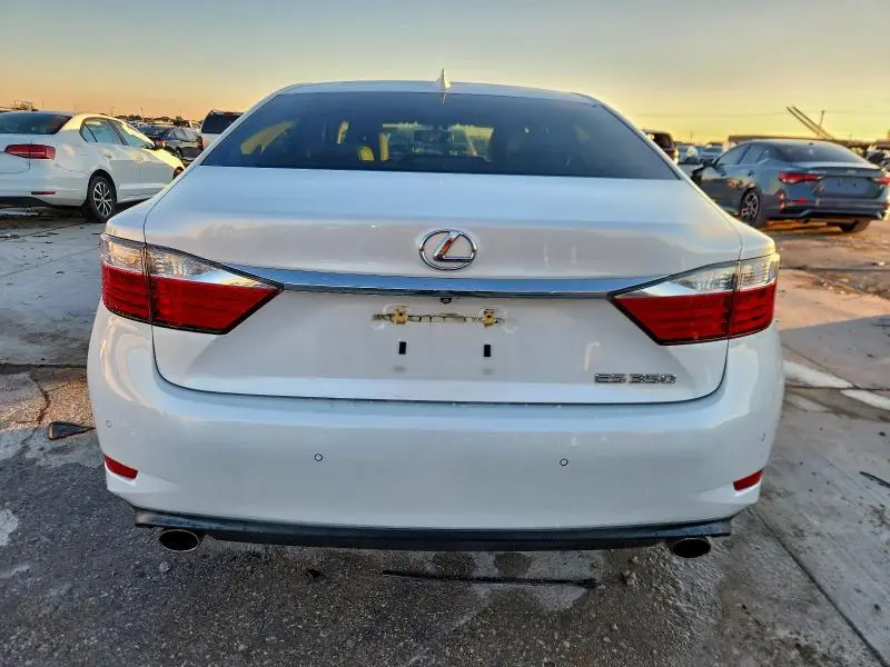 2015 LEXUS ES 350  