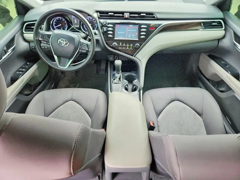 2018 TOYOTA CAMRY LE  