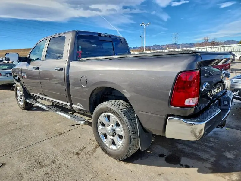 2015 RAM 2500 SLT  
