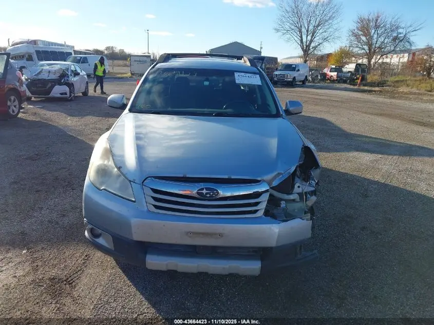 2012 SUBARU OUTBACK 2.5I PREMIUM