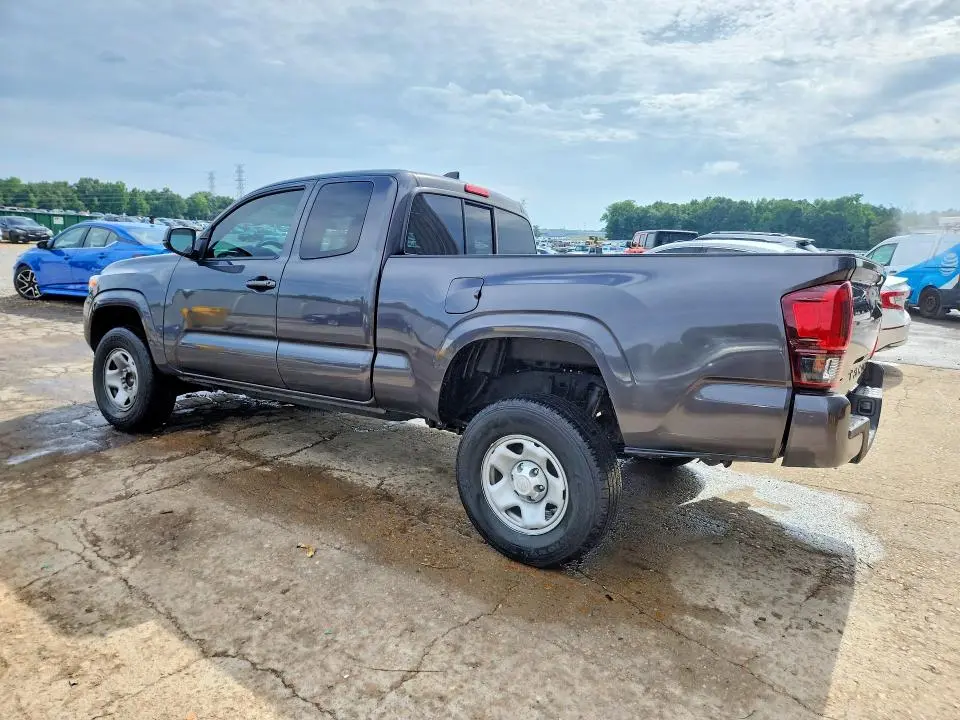 2023 TOYOTA TACOMA SR  
