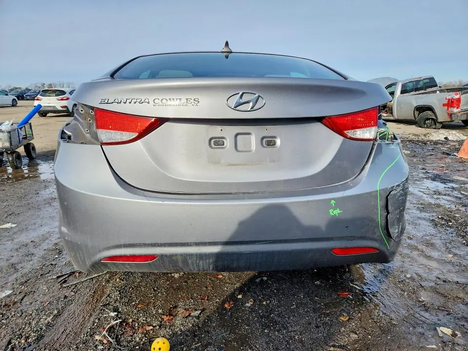 2013 HYUNDAI ELANTRA GLS  
