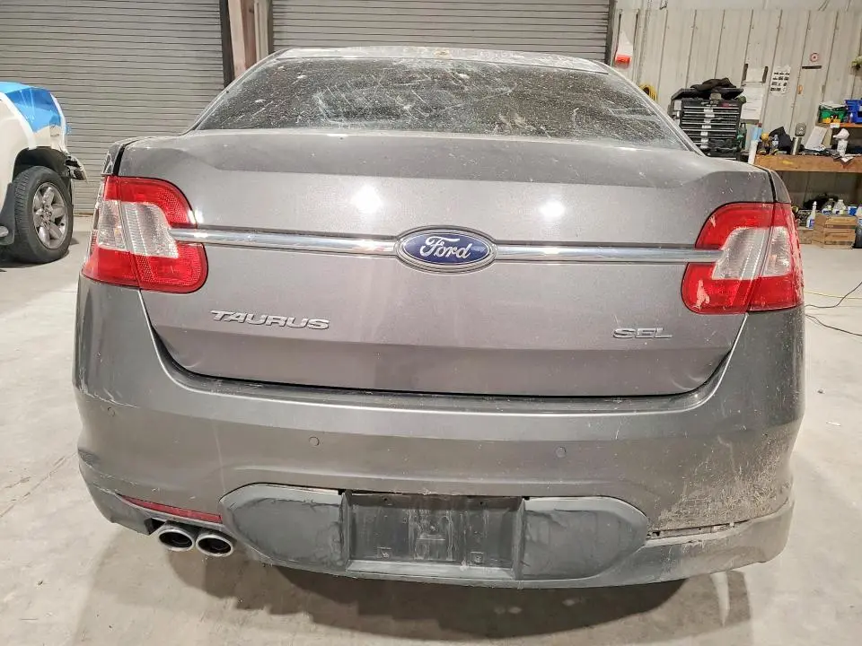 2011 FORD TAURUS SEL  