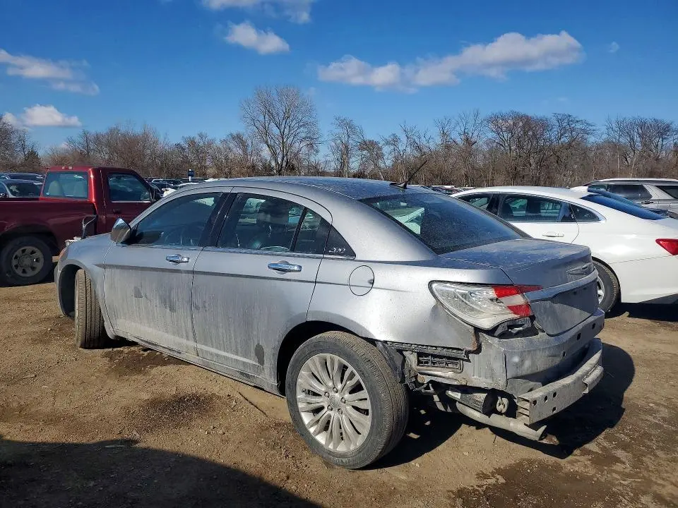 2013 CHRYSLER 200 LIMITED  