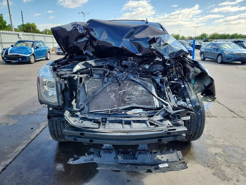 2018 GMC YUKON XL DENALI  