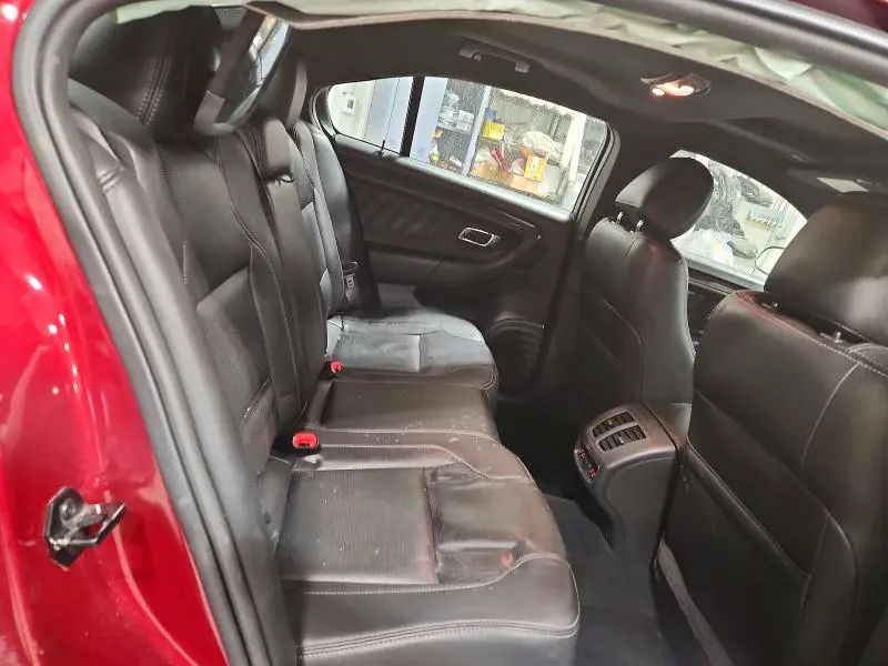 2015 FORD TAURUS LIMITED  