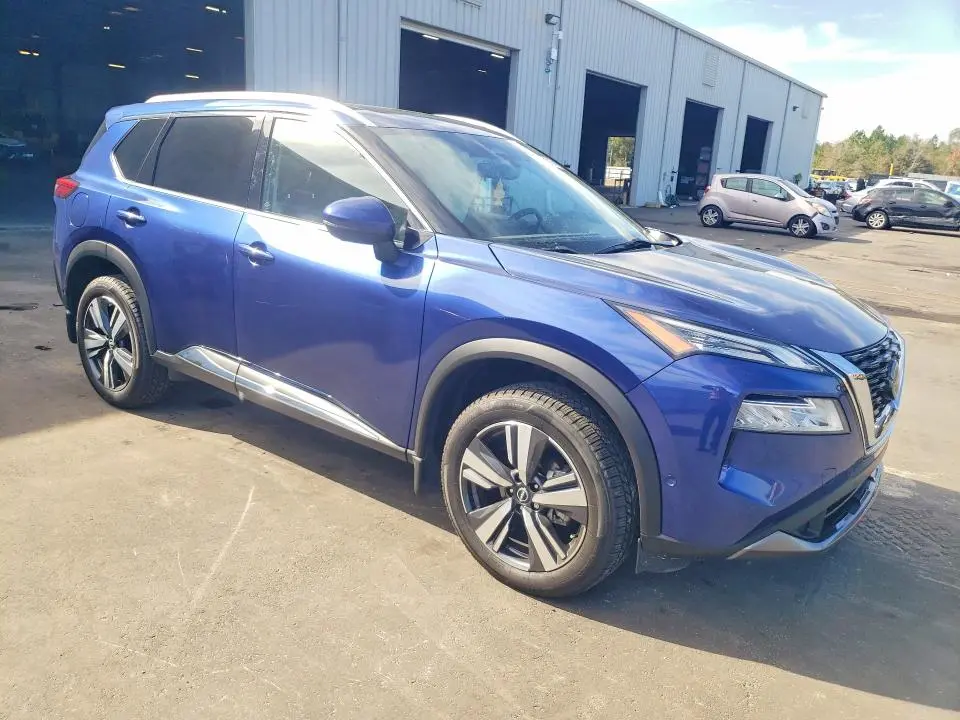 2023 NISSAN ROGUE SL  