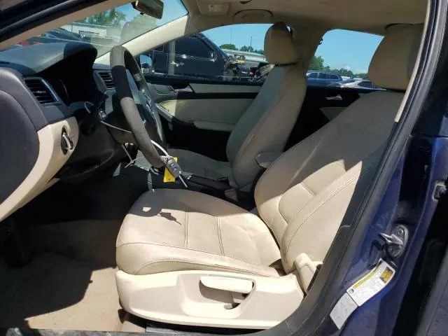 2012 VOLKSWAGEN JETTA SE  