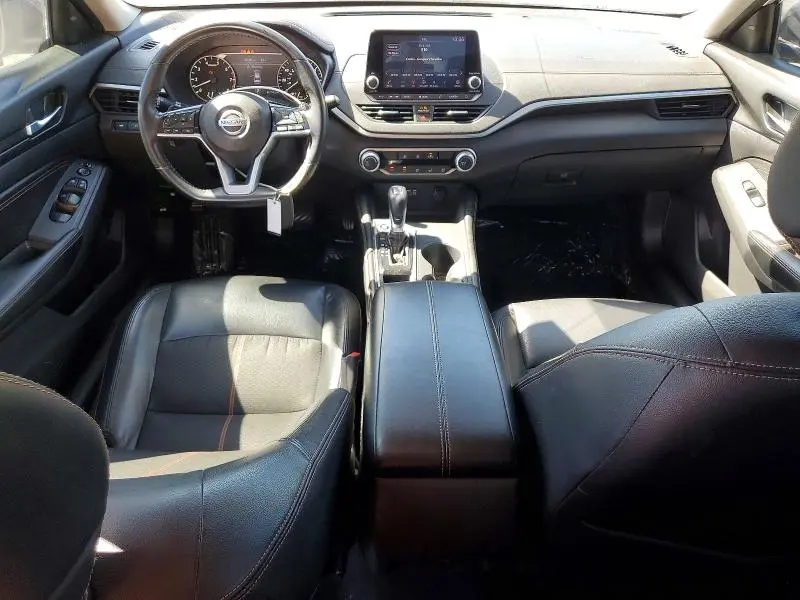 2020 NISSAN ALTIMA SR  