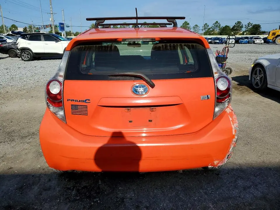 2013 TOYOTA PRIUS C TWO  