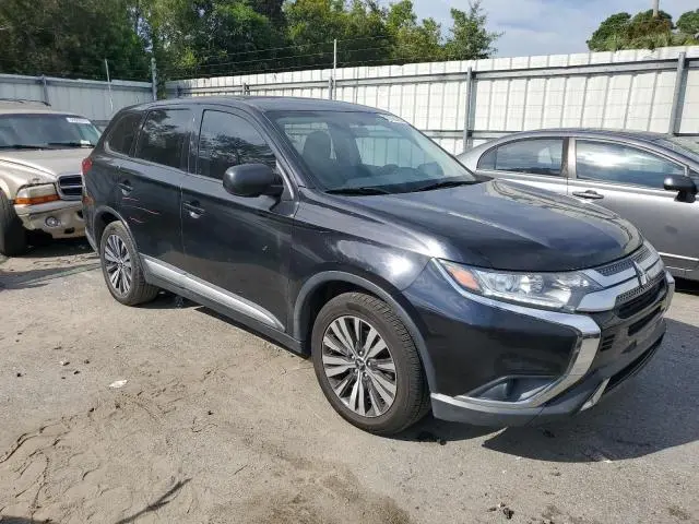 2019 MITSUBISHI OUTLANDER ES  