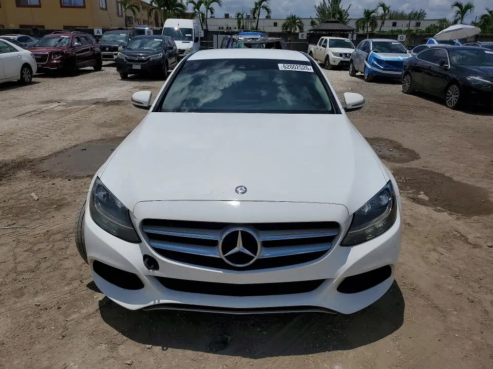 2016 MERCEDES-BENZ C 300  