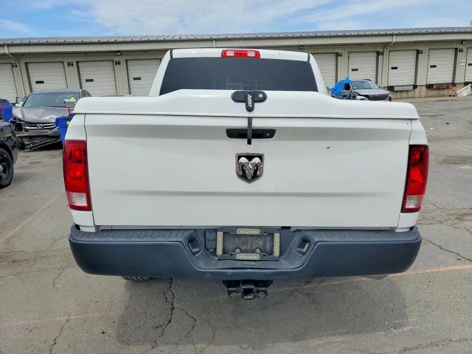 2016 RAM 1500 ST  