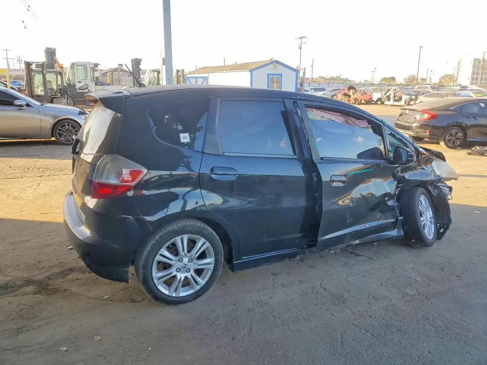 2011 HONDA FIT SPORT  