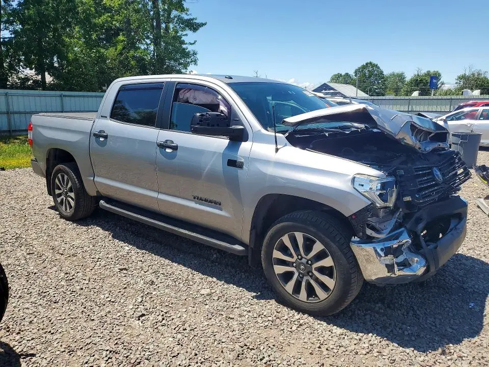 2018 TOYOTA TUNDRA CREWMAX LIMITED  
