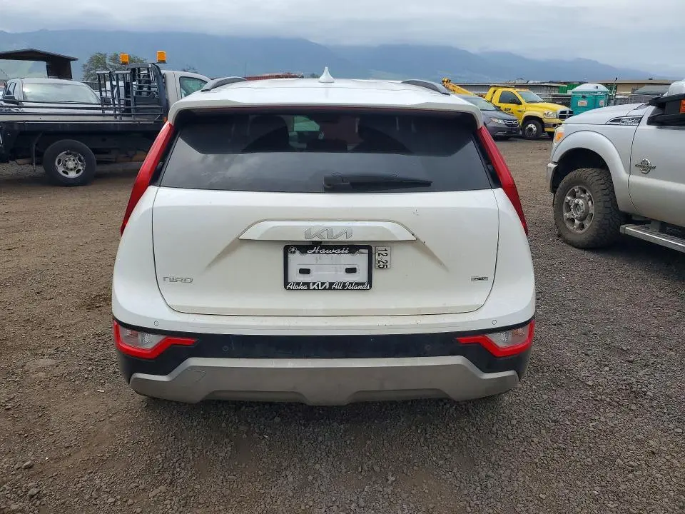 2024 KIA NIRO SX  