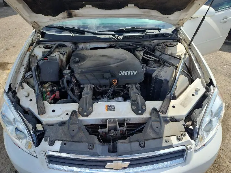 2011 CHEVROLET IMPALA LT  