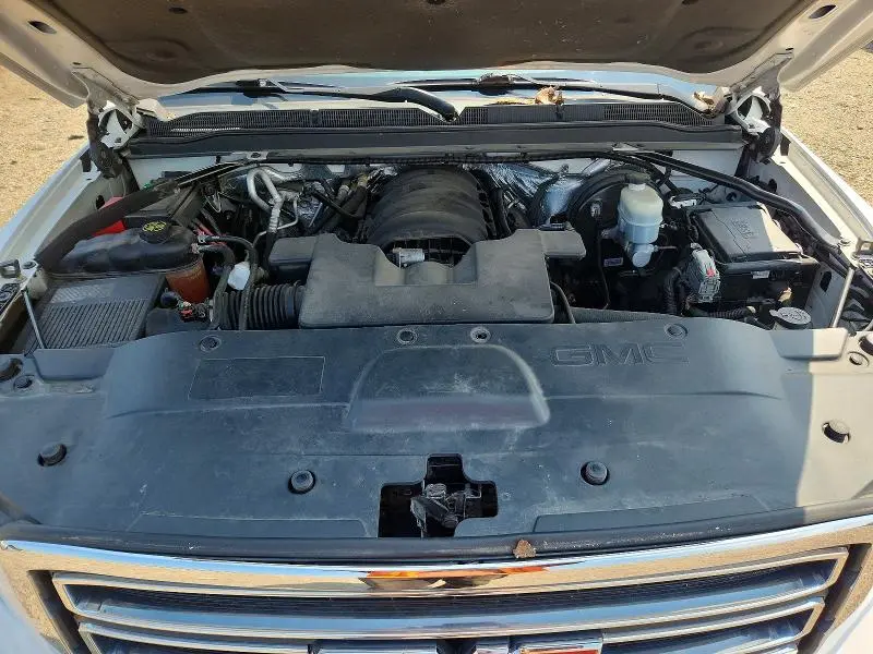2015 GMC YUKON XL K1500 SLE  