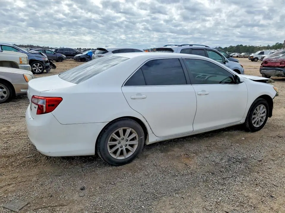 2012 TOYOTA CAMRY BASE  