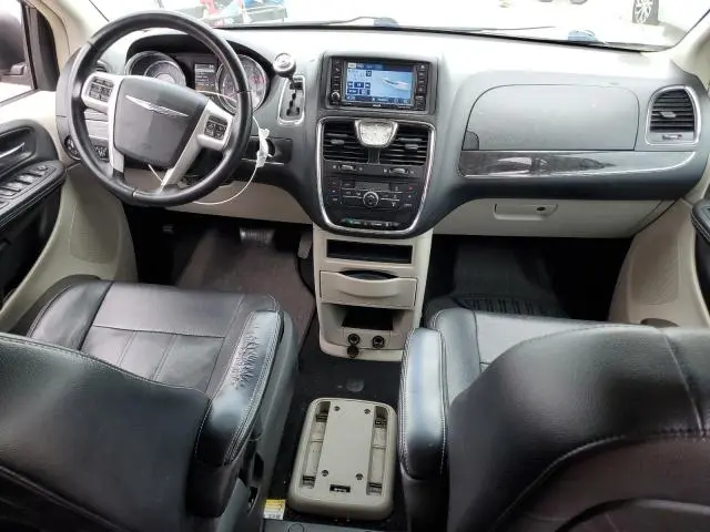 2015 CHRYSLER TOWN & COUNTRY TOURING  