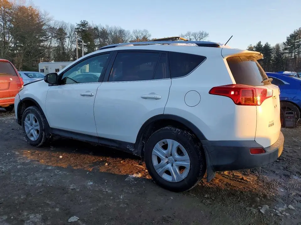 2013 TOYOTA RAV4 LE  