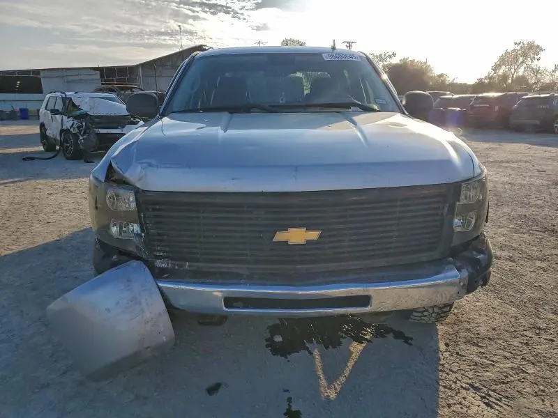 2011 CHEVROLET SILVERADO C1500 LS  