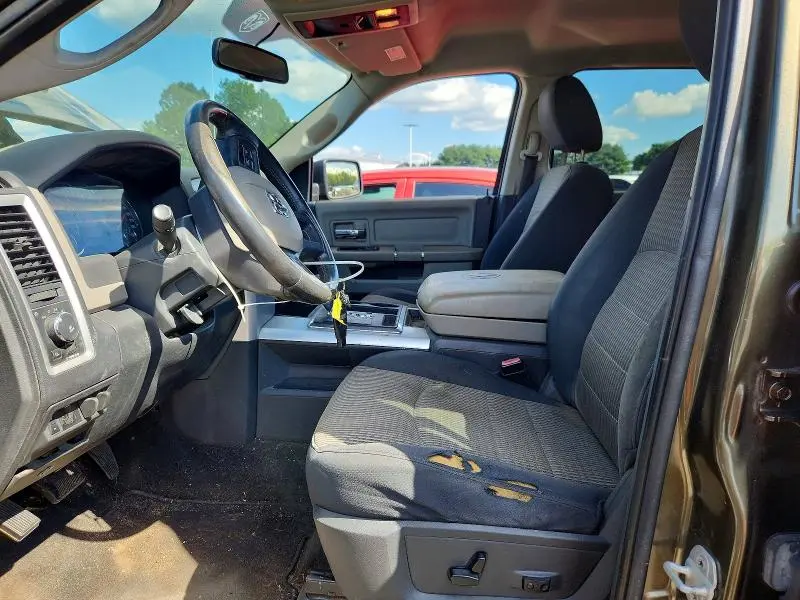 2012 DODGE RAM 1500 SLT  