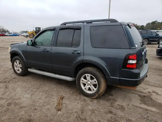 2010 FORD EXPLORER XLT  