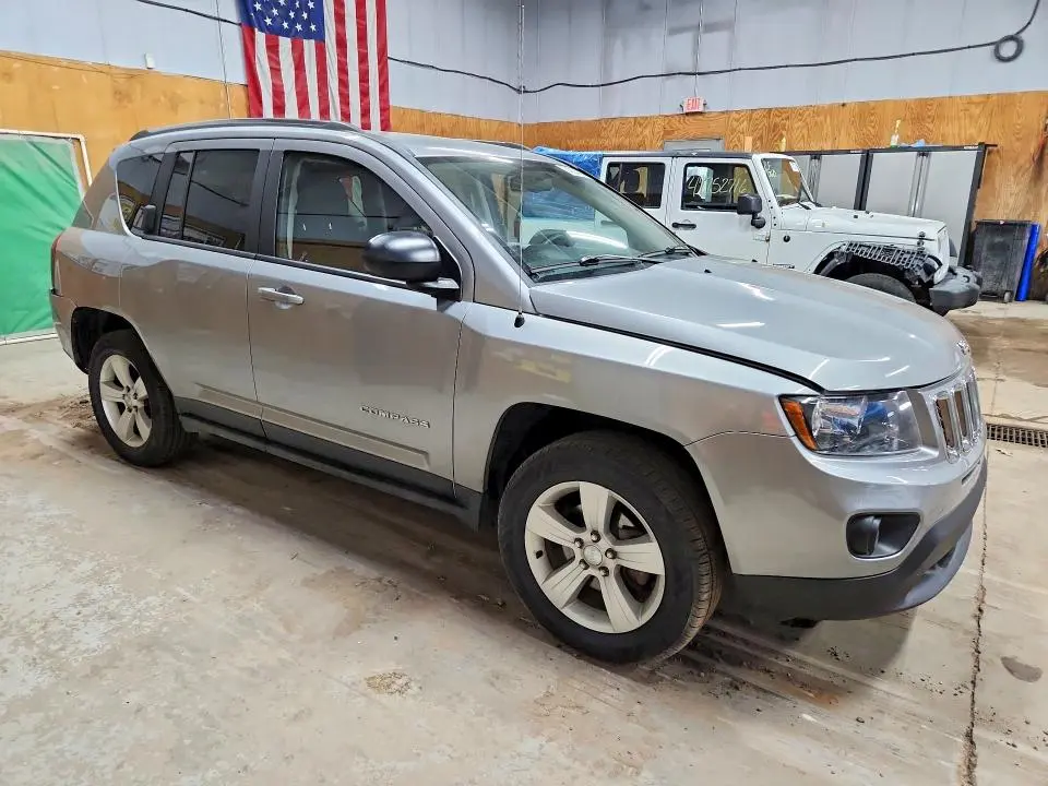 2015 JEEP COMPASS SPORT  