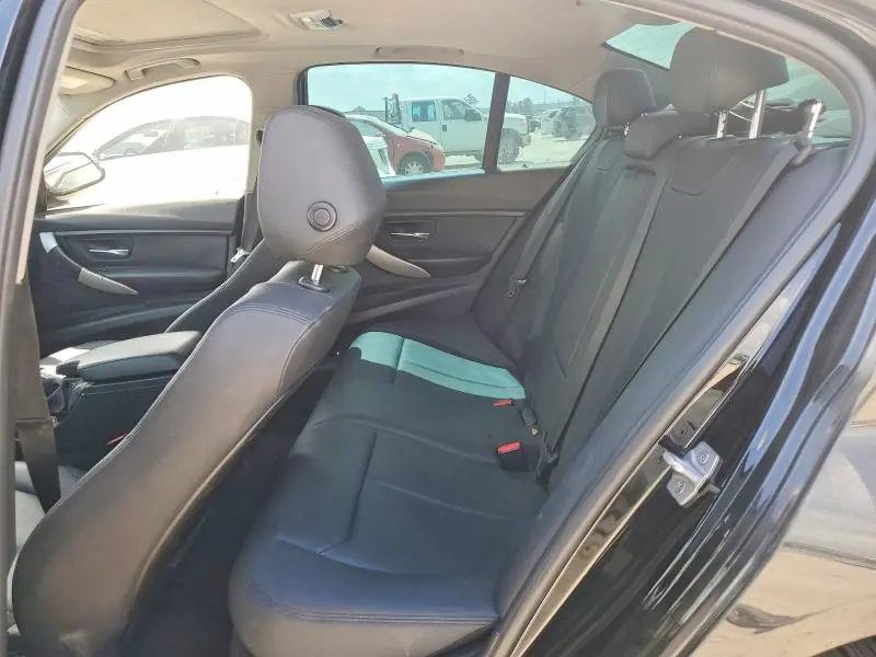 2017 BMW 320 I  